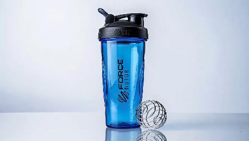 Blender bottle for protein powder